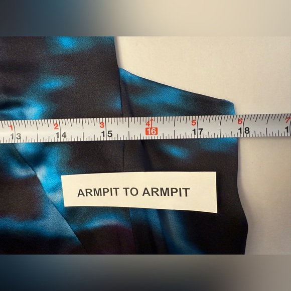 Erdem Size US 10 Black Blue Purple Silk Floral Top Made In England Designer - Picture 10 of 12